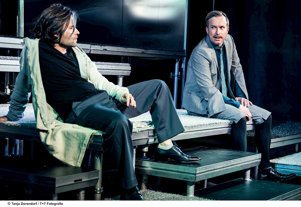 Der Menschenfeind, Theater Kanton Zürich, Michael von Burg, Axel Julius Fündeling | Foto: T + T Fotografie, Tanja Dorendorf